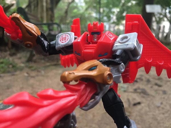 Thermidor   In Hand Photos Of Robots In Disguise Combiner Force Warrior Class Figure Plus More Twinferno  (11 of 23)